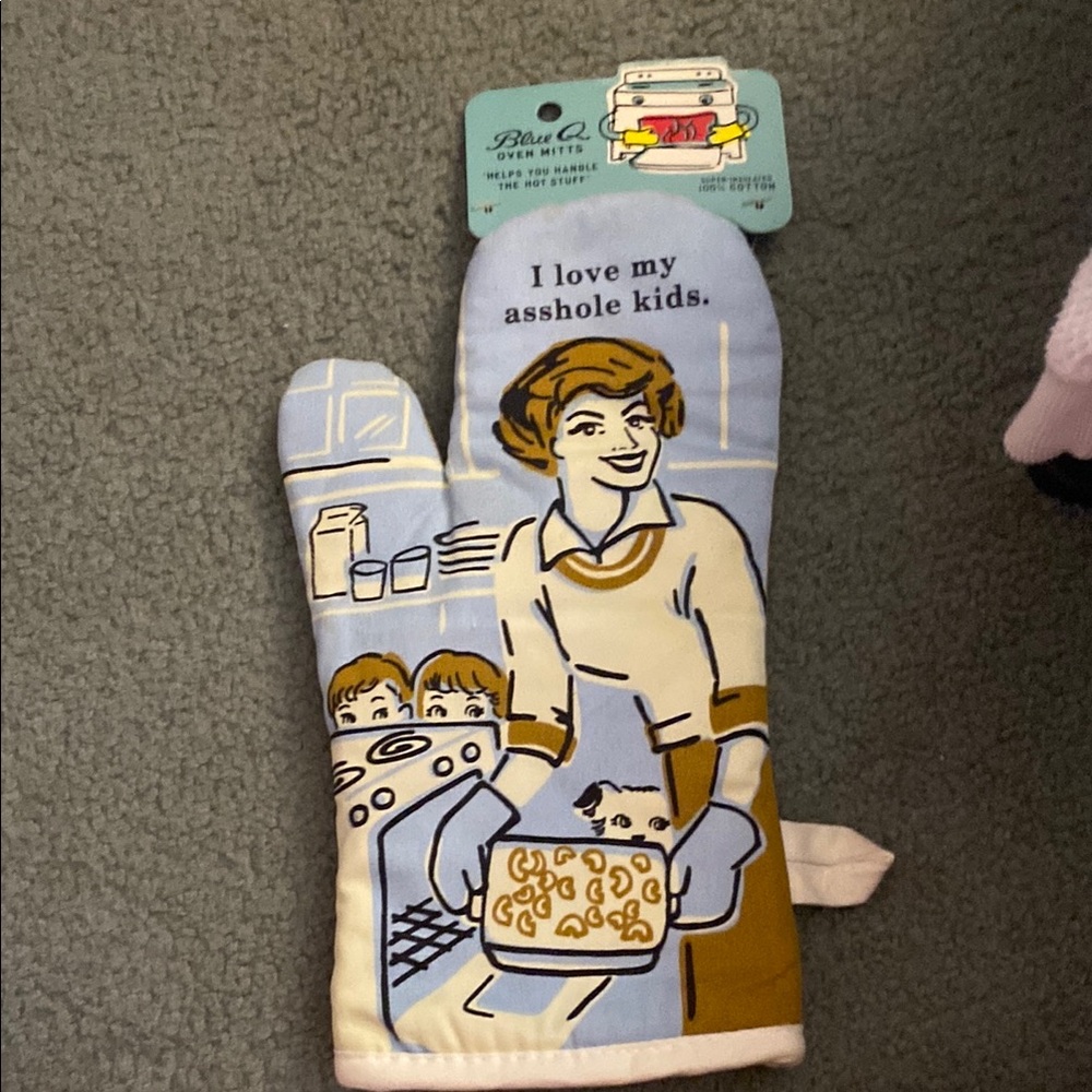 Blue Q Oven Mitt - Retro Style